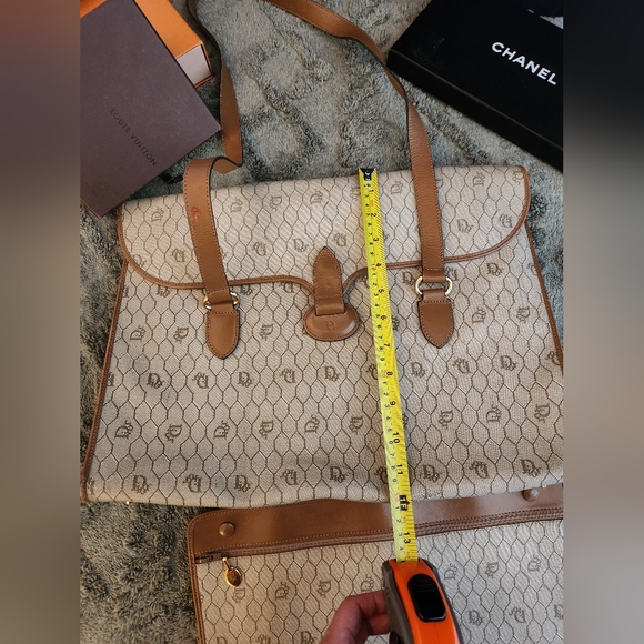 Dior Honeycomb Shoulder Bag - Picture 11 of 16